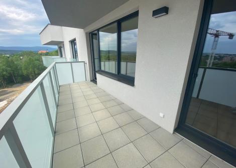 Byt 2+kk, 50 m2, Karlovy Vary - Rybáře, ul. Sedlecká, balkon, začátek 1.2.2023 v 10:00 hod